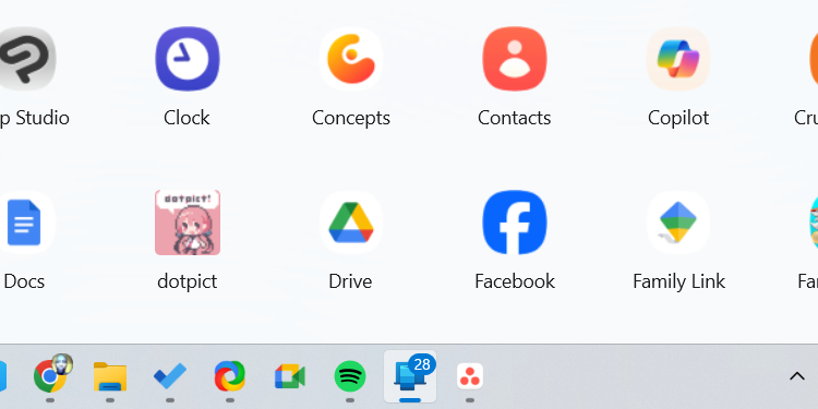 Badges for the Phone Link app in the Windows Taskbar.