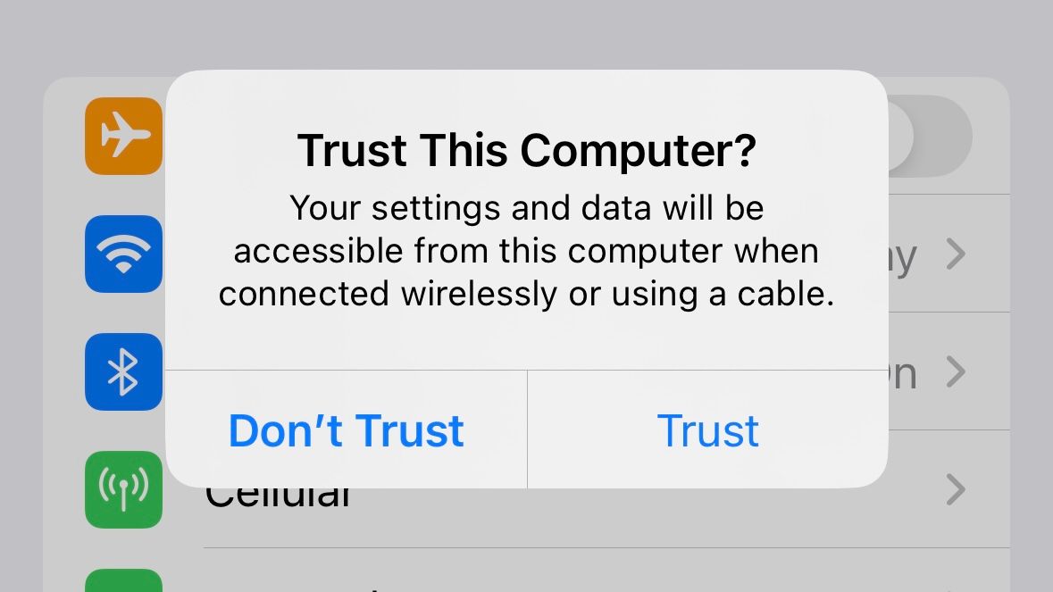 Alert on iPhone asking 'Trust this computer?'