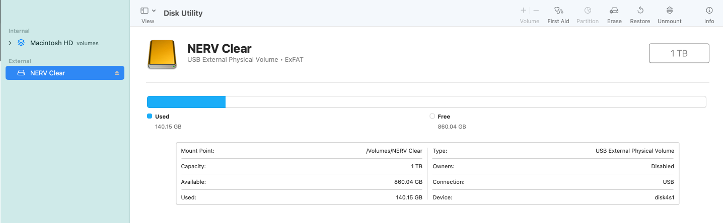 macOS Disk Utility showing drive information.