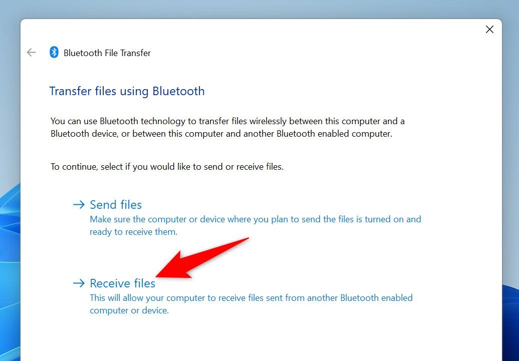 "Receive Files" highlighted on the "Bluetooth File Transfer" window.