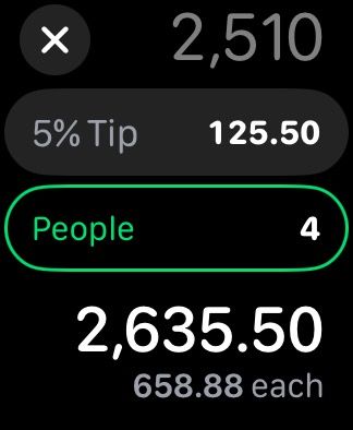 Выбор числа людей для дележа счета в приложении Калькулятор на Apple Watch.