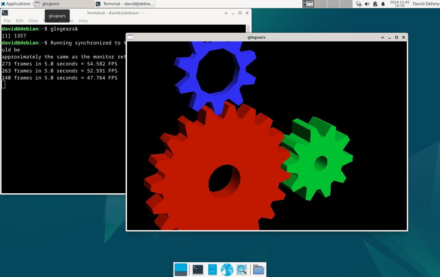 glxgears demo running in Debian on the Xfce desktop.