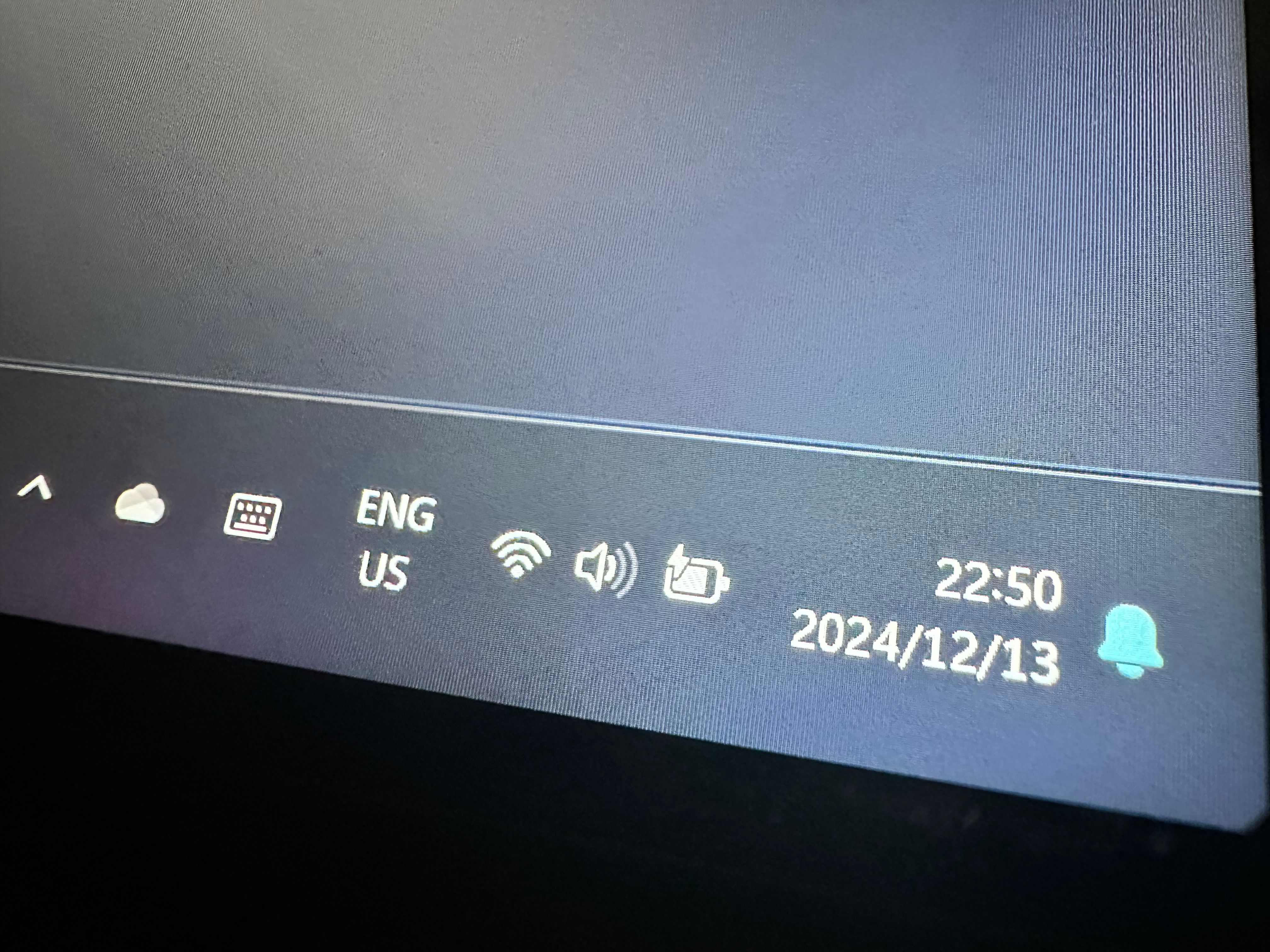 The Windows 11 battery icon sitting in the task area.