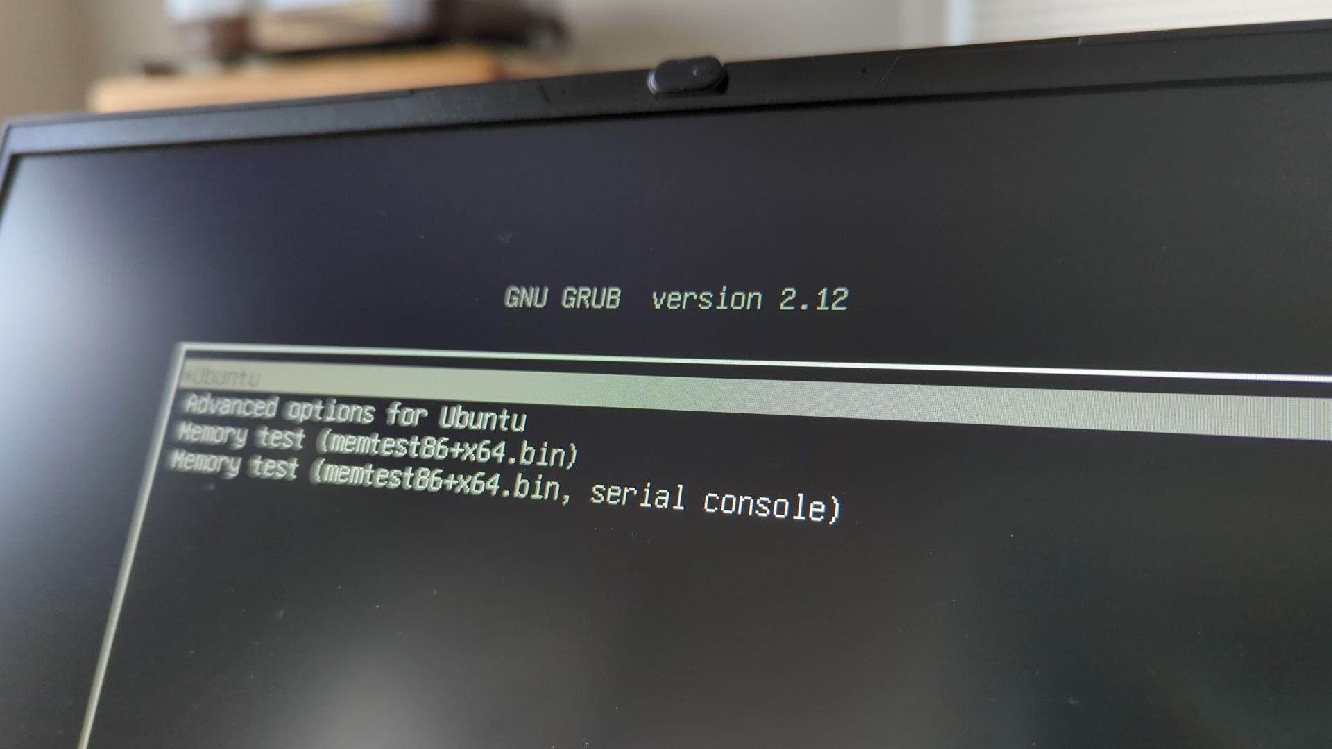 How to Configure the GRUB2 Boot Loader's Settings