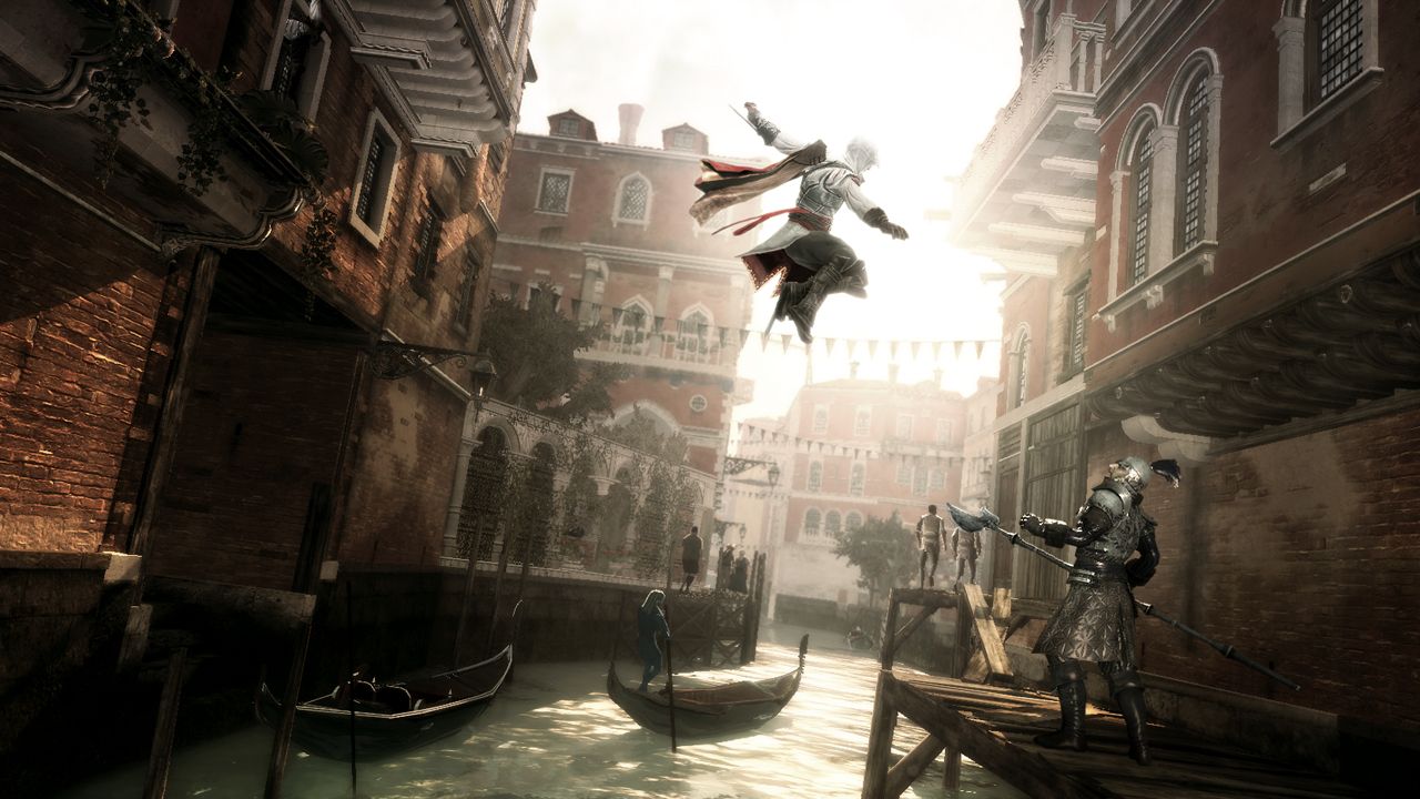 Ezio attacking a guard in Assassin's Creed 2.