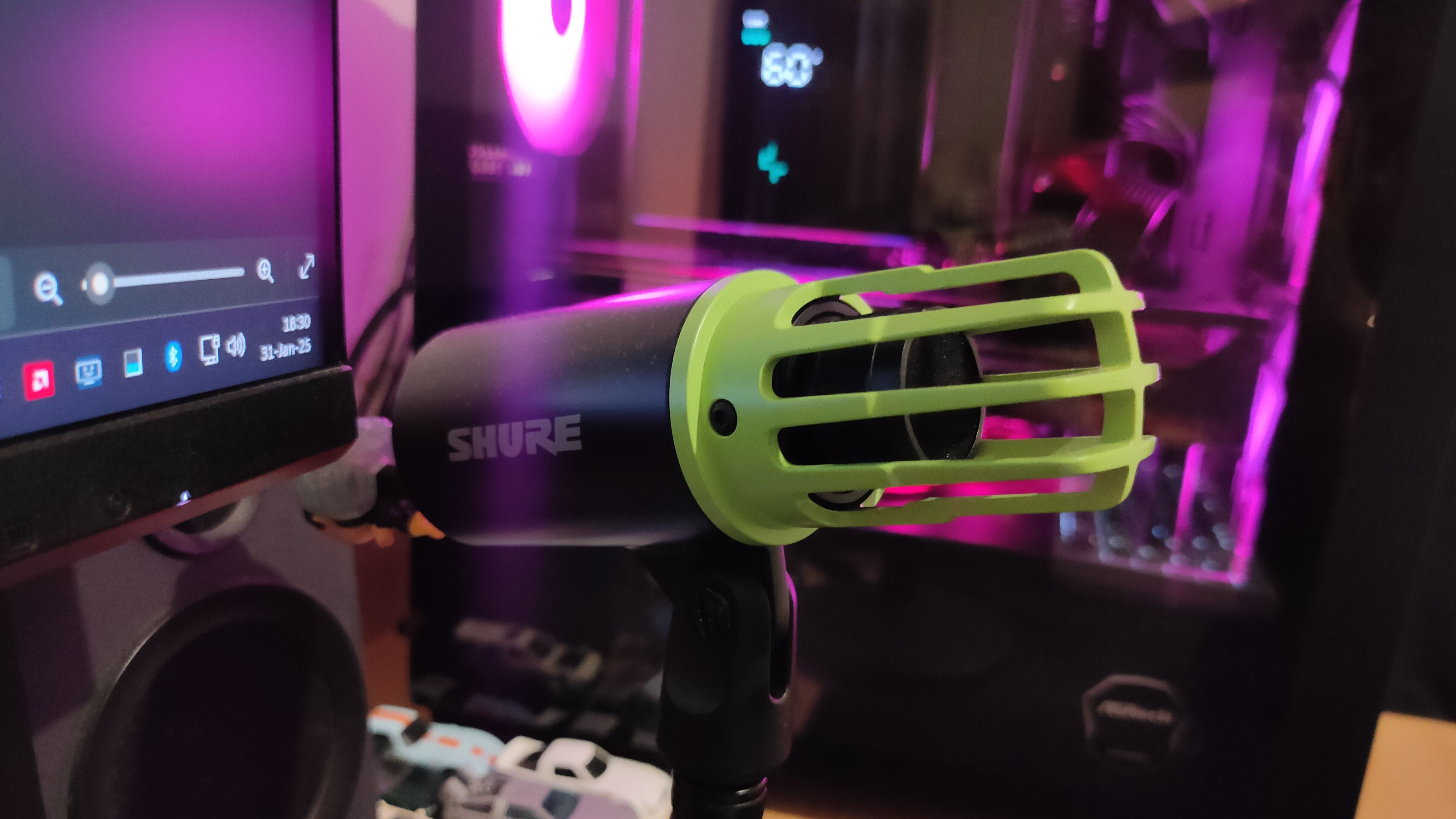 The Shure MV6 dynamic microphone with the windscreen removed.