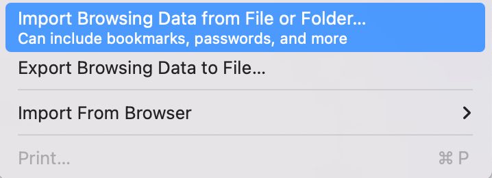 Selecting the import tool in the Safari app File menu on a Mac.