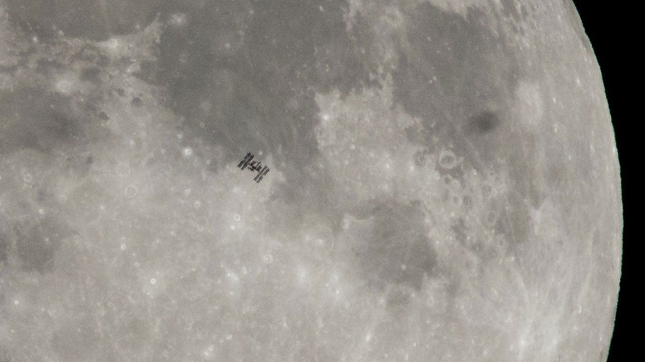 The ISS seen transiting the moon.