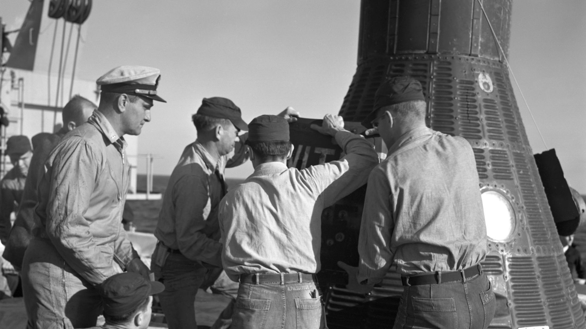 Recovery of the Mercury-Redstone 2 capsule