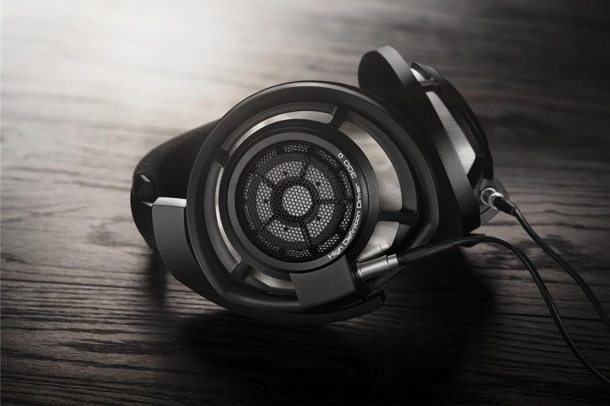 Sennheiser HD 800 S Over-the-Ear Audiophile Reference Headphones 