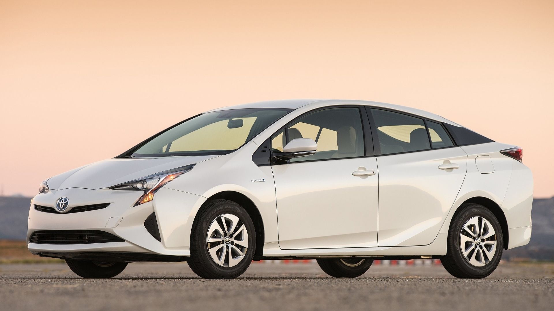 Front 3/4 shot of a 2016 Toyota Prius 