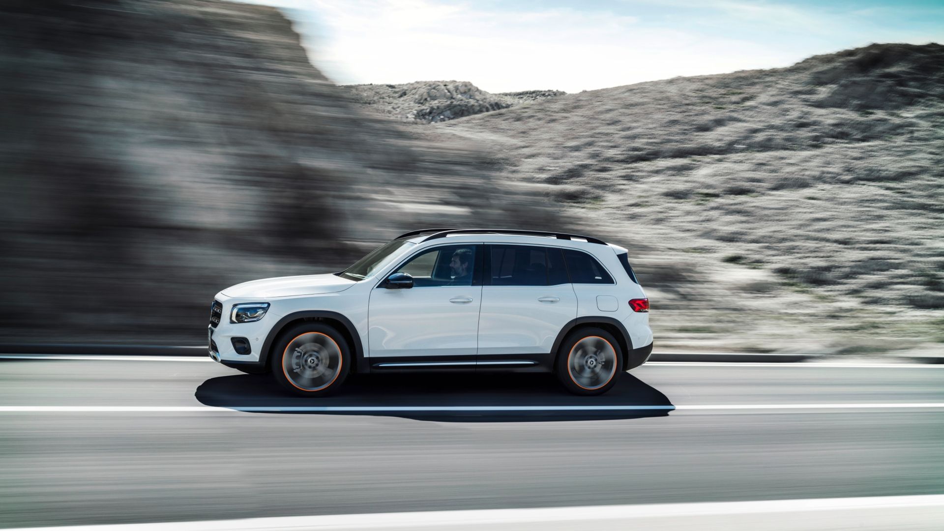 side profile of the 2021 Mercedes-Benz GLB driving