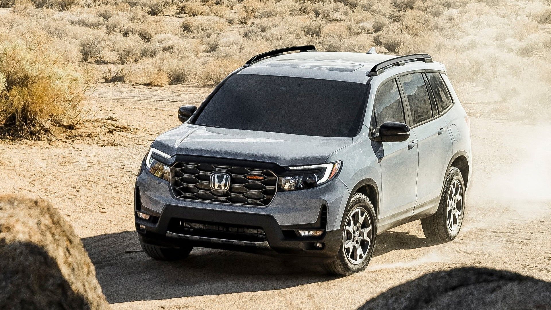 Front 3/4 shot of a 2022 Honda Passport