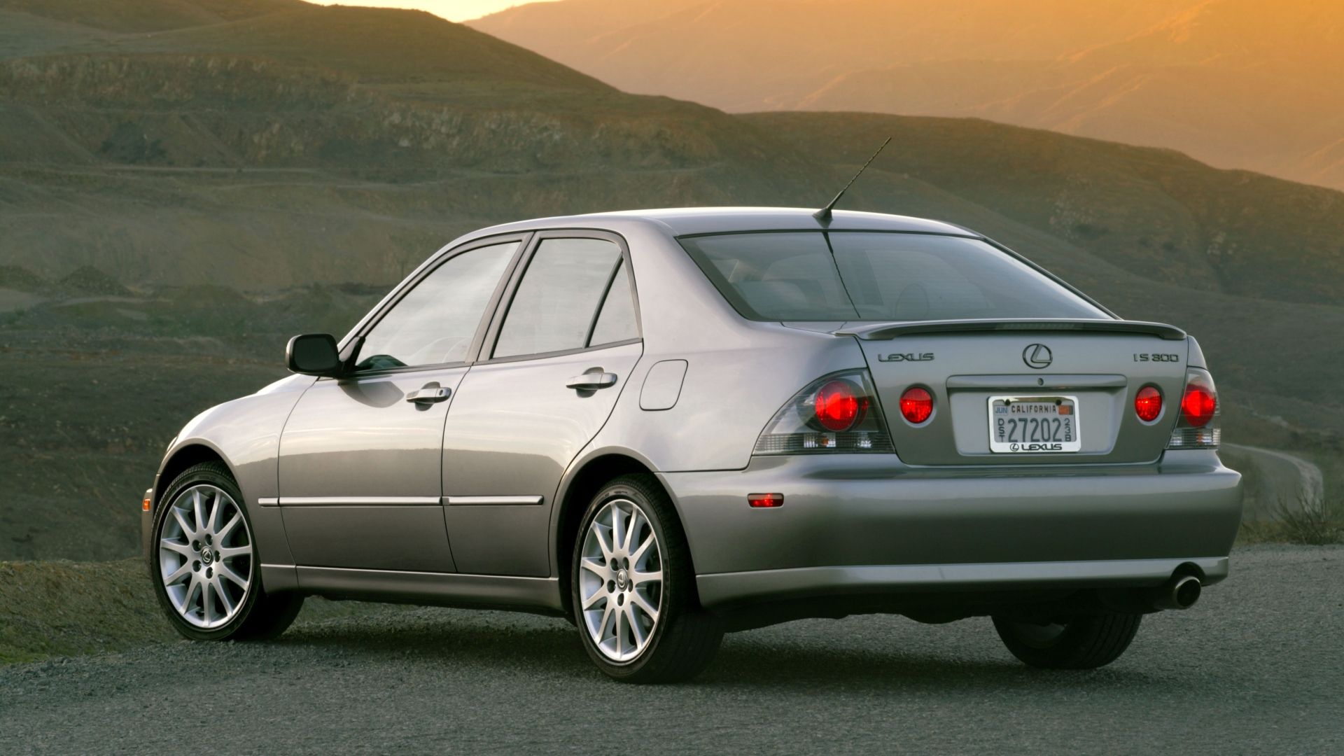 2003-lexus-is300-1