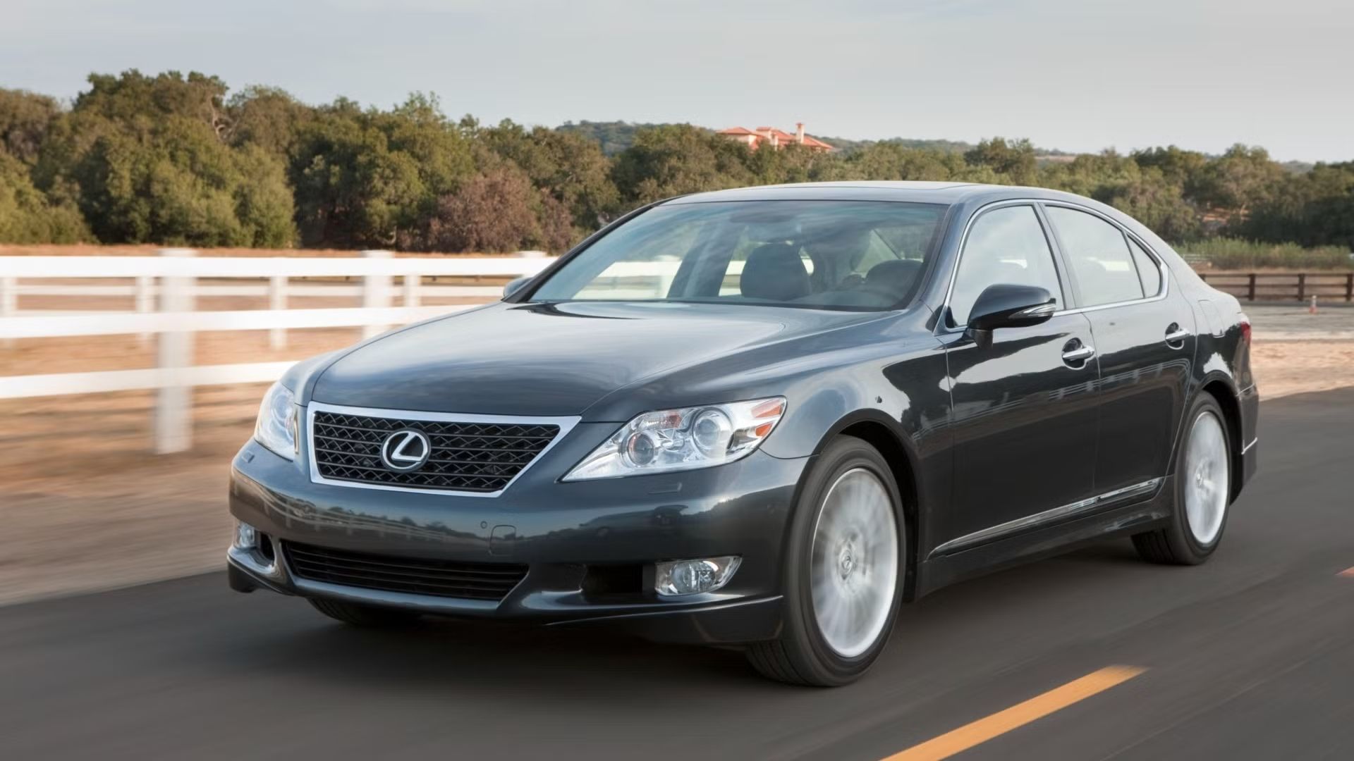 2010-lexus-ls-1