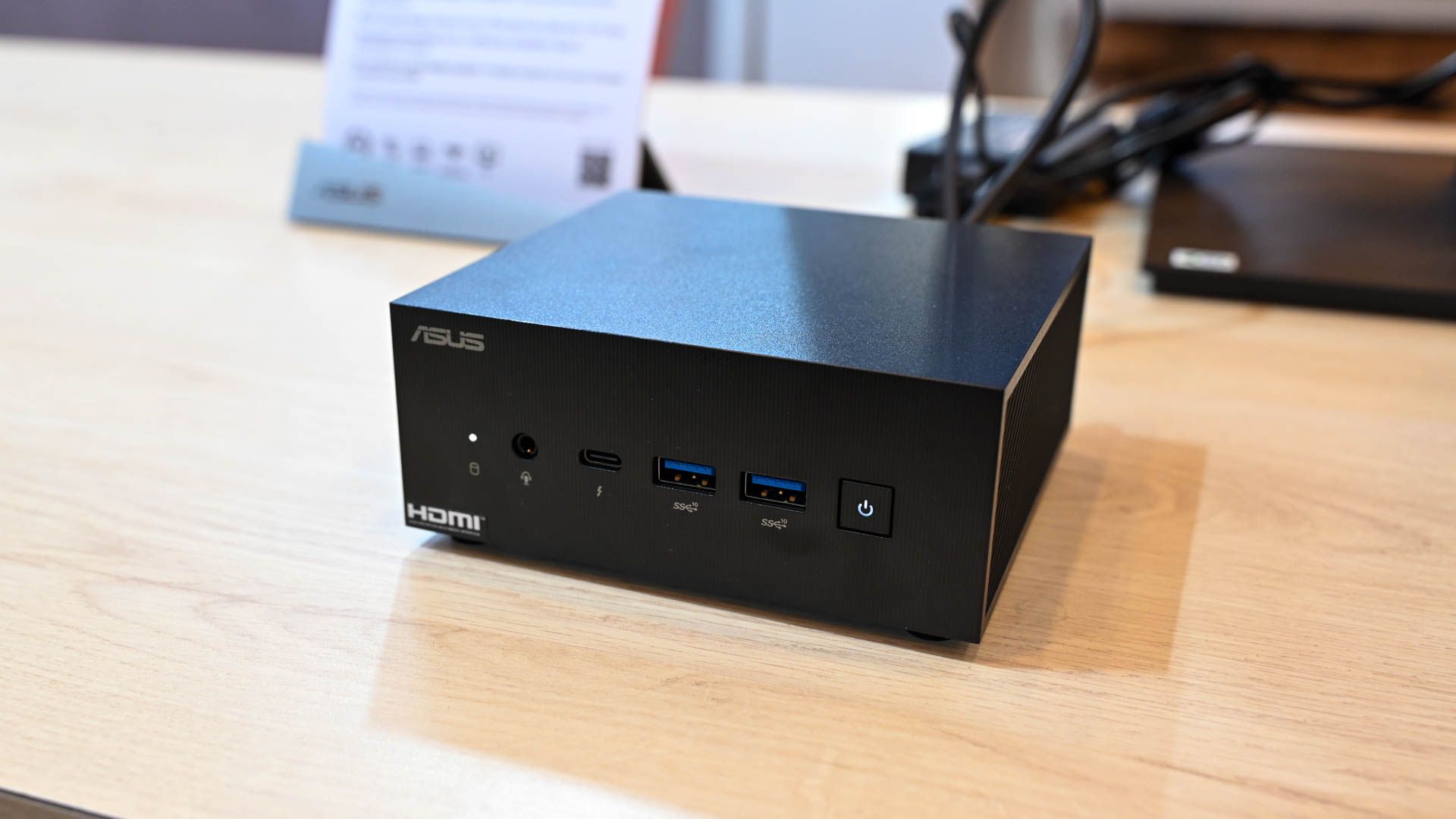 Front of Asus ExpertCenter PN64-E1 Mini PC