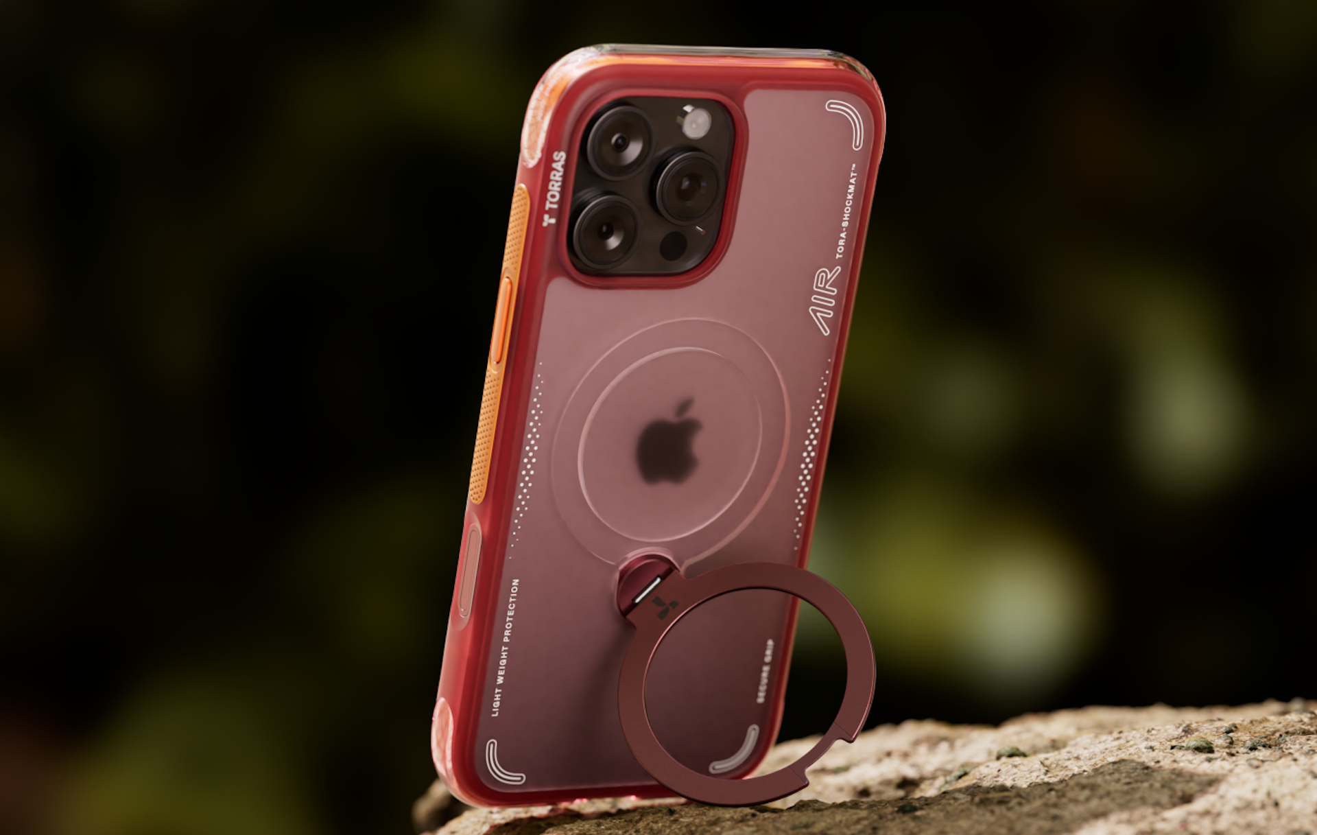 A TORRAS Q3 Air case holding an iphone up on a rock using the built-in stand.
