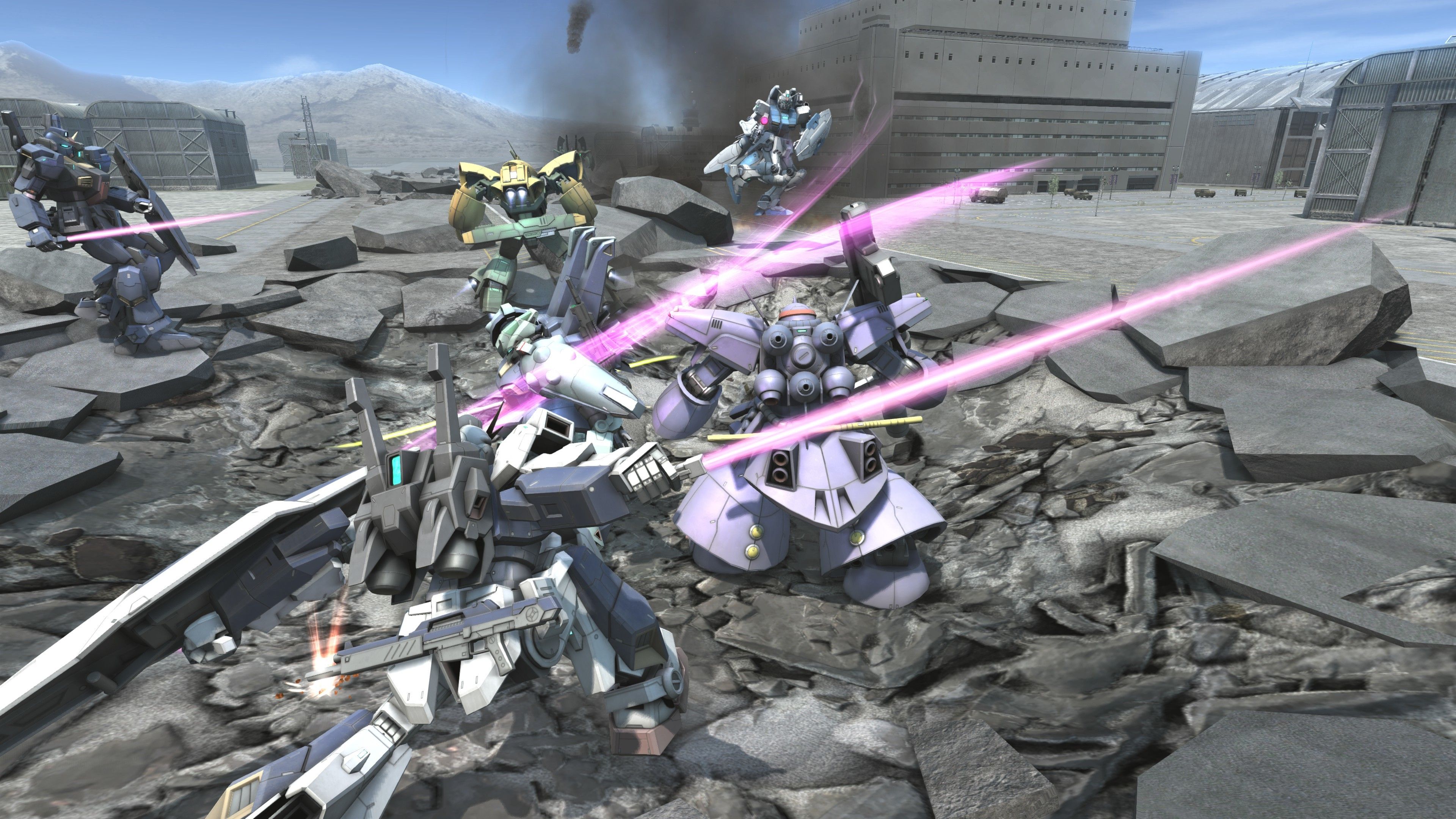 Mobile Suits doing battle in the game Mobile Suit Gundam Battle Operation 2.