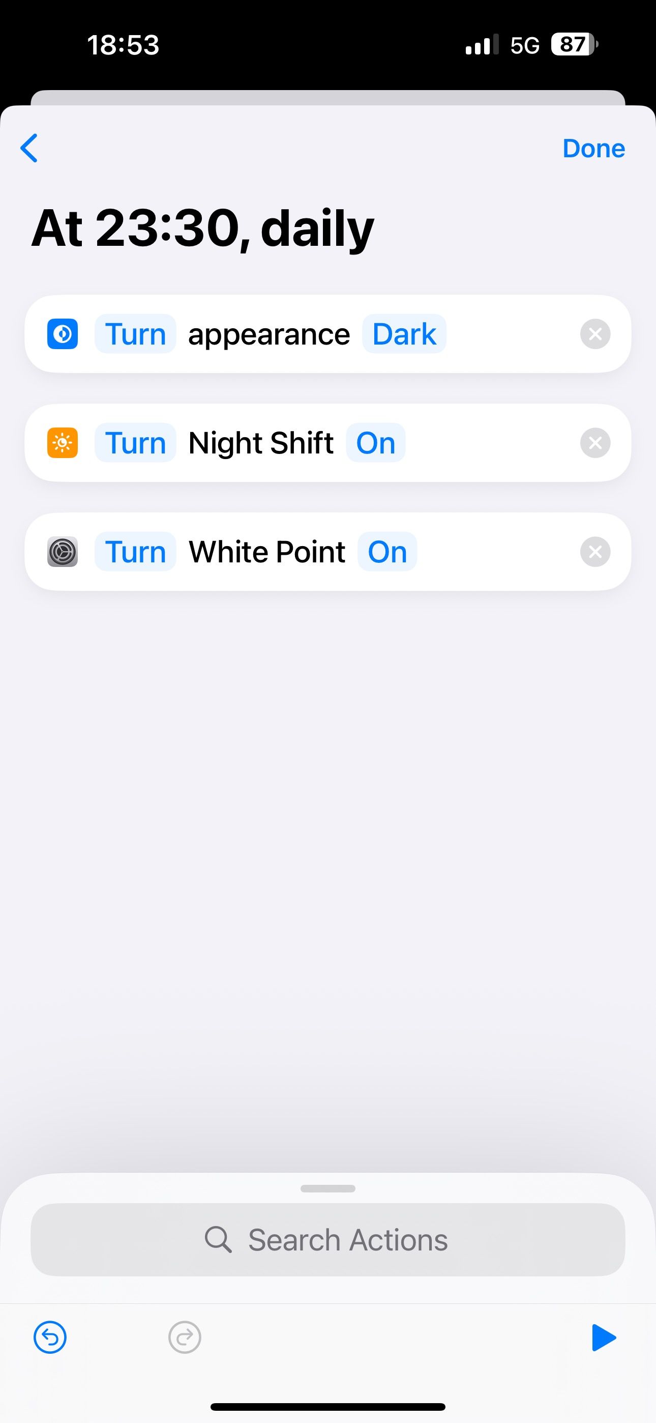 Set Appearance, Set Night Shift, and Set White Point actions added to a Shortcuts automation.