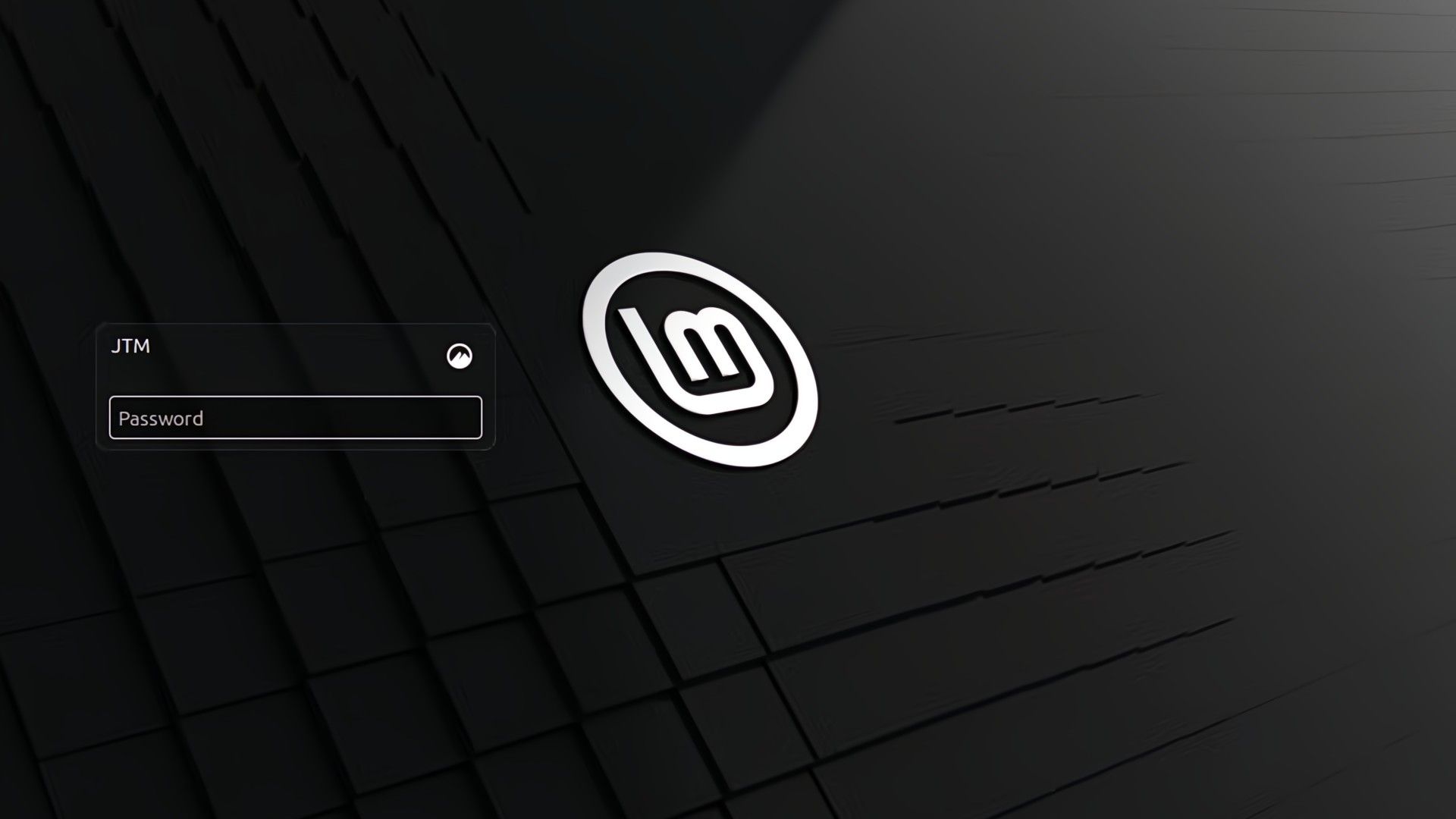 Linux Mint initial login screen.