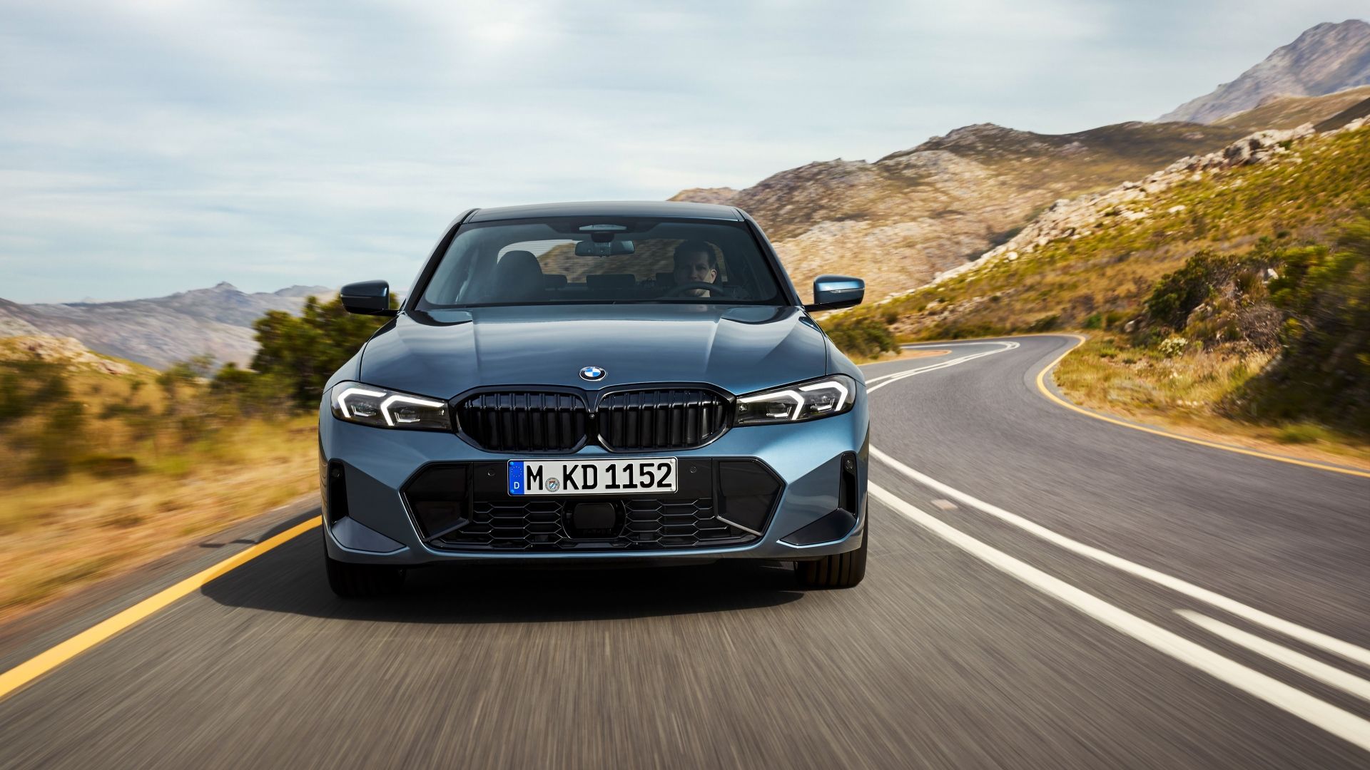 Head-on shot of a 2025 BMW 3-Series