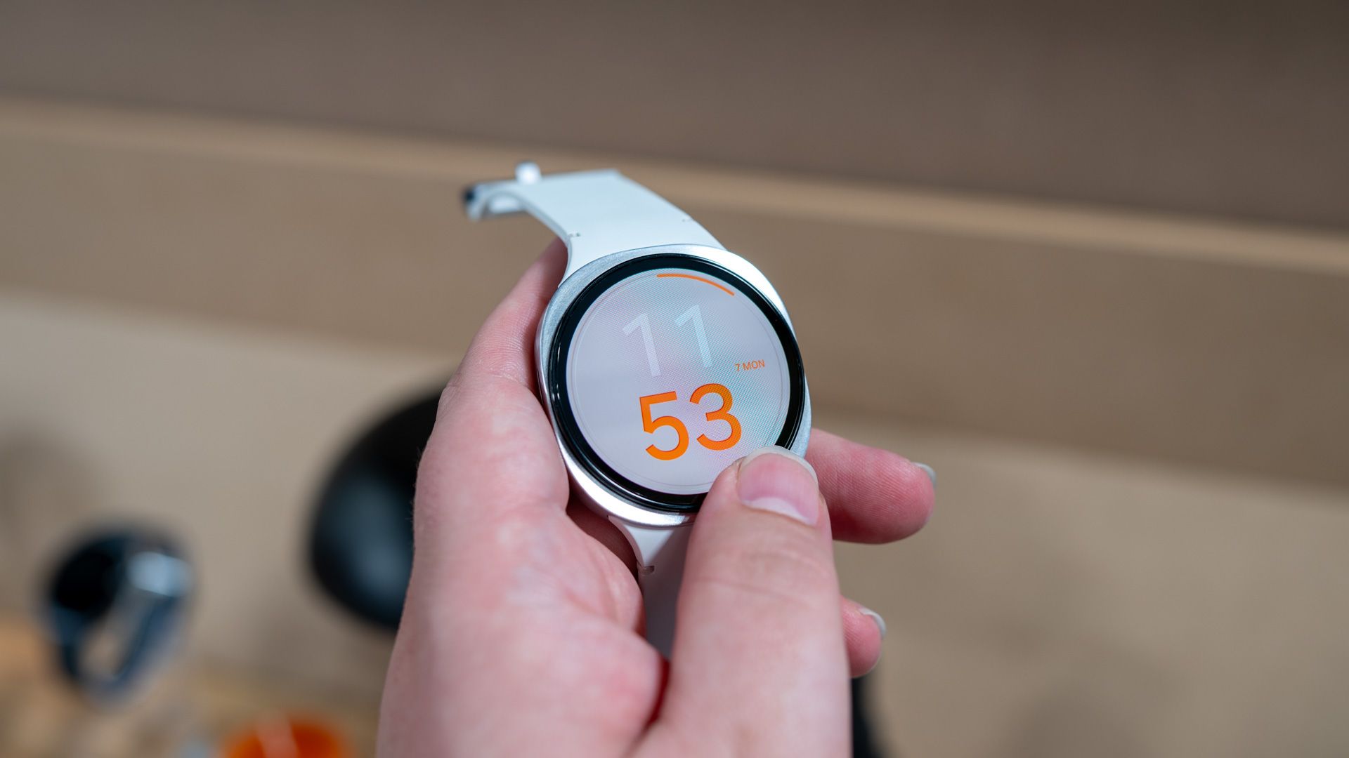 person using the digital rotating bezel on the samsung galaxy watch 8 54642055261 o-1