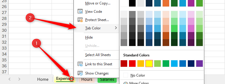 Tô màu tab trang tính Excel Menu chuột phải trên tab trang tính Excel với lựa chọn màu.