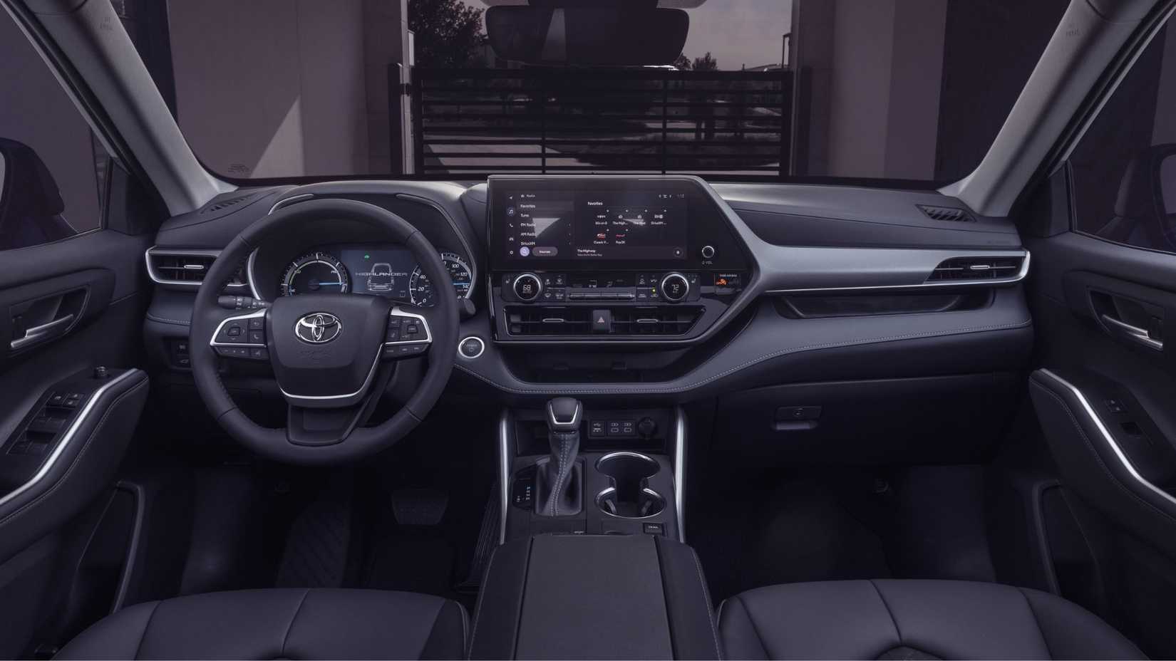Shot inside the cabin of a 2024 Toyota Highlander Hybrid.