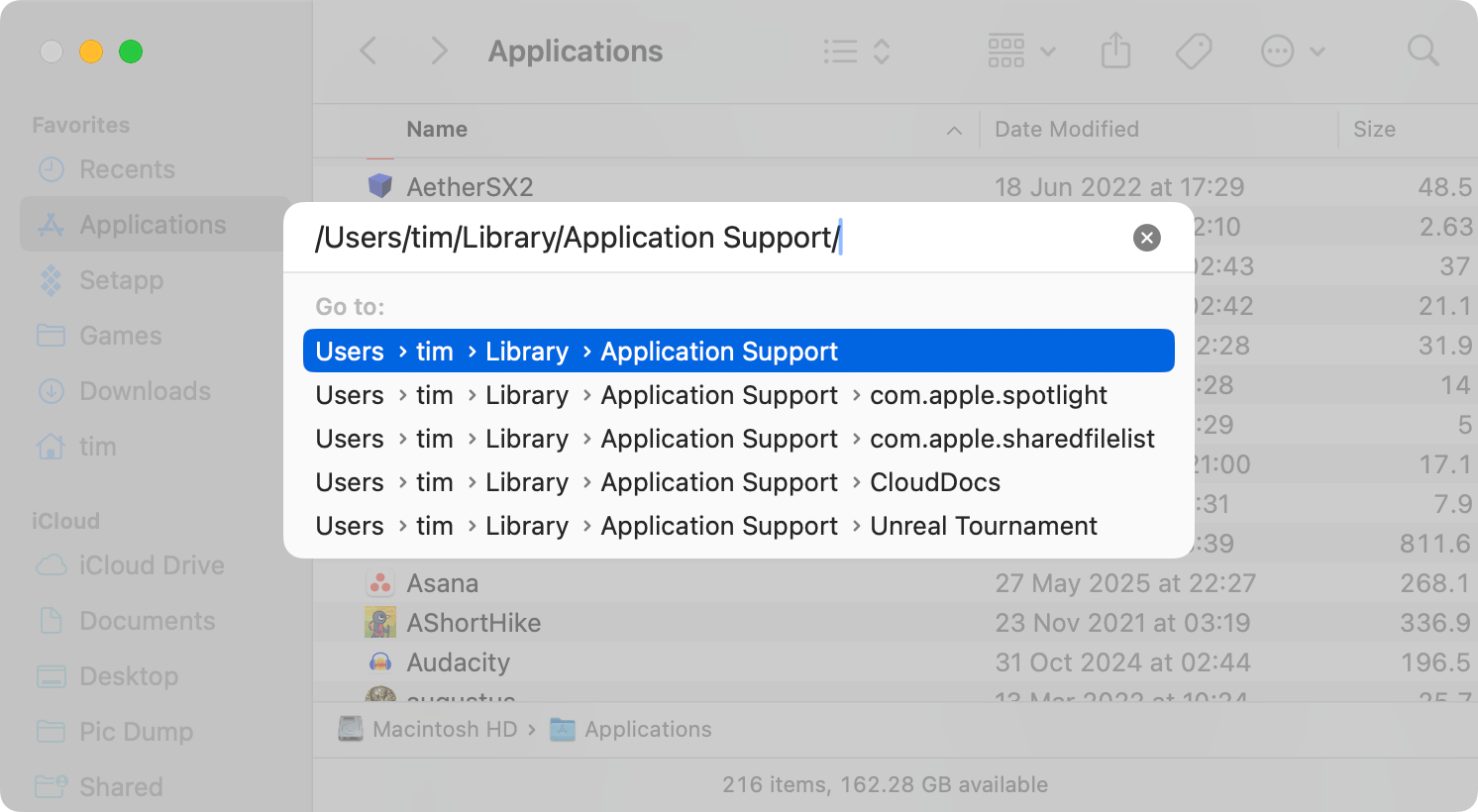 Go to Folder dialog in macOS Finder.