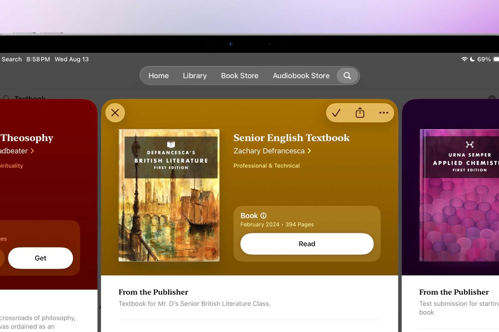 Différente sélection de livres à acheter dans la librairie dans l'application Apple Books.