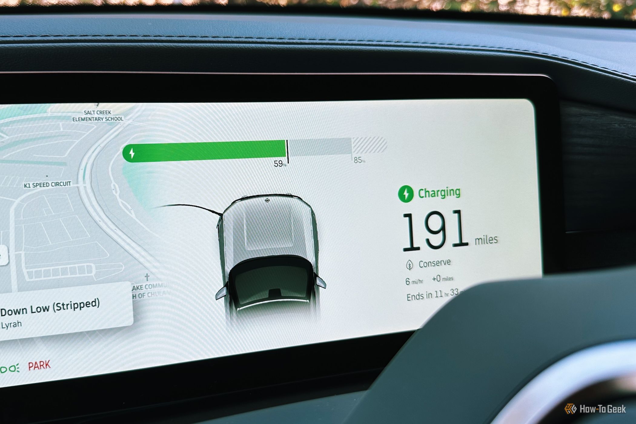 The charging screen on the Rivian R1S
