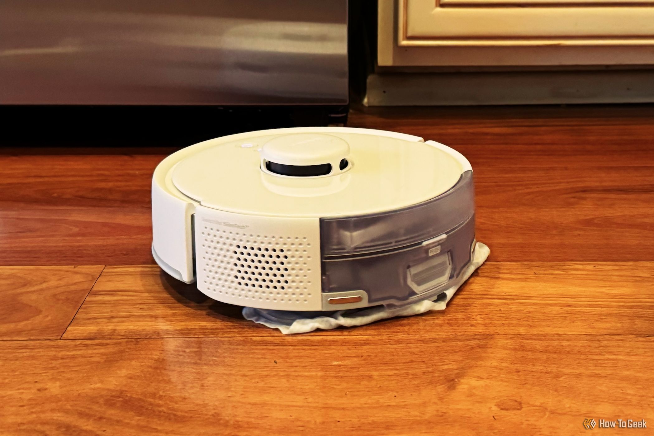 SwitchBot Mini K10+ Review: A Cute Robot Vacuum Made For Small Spaces
