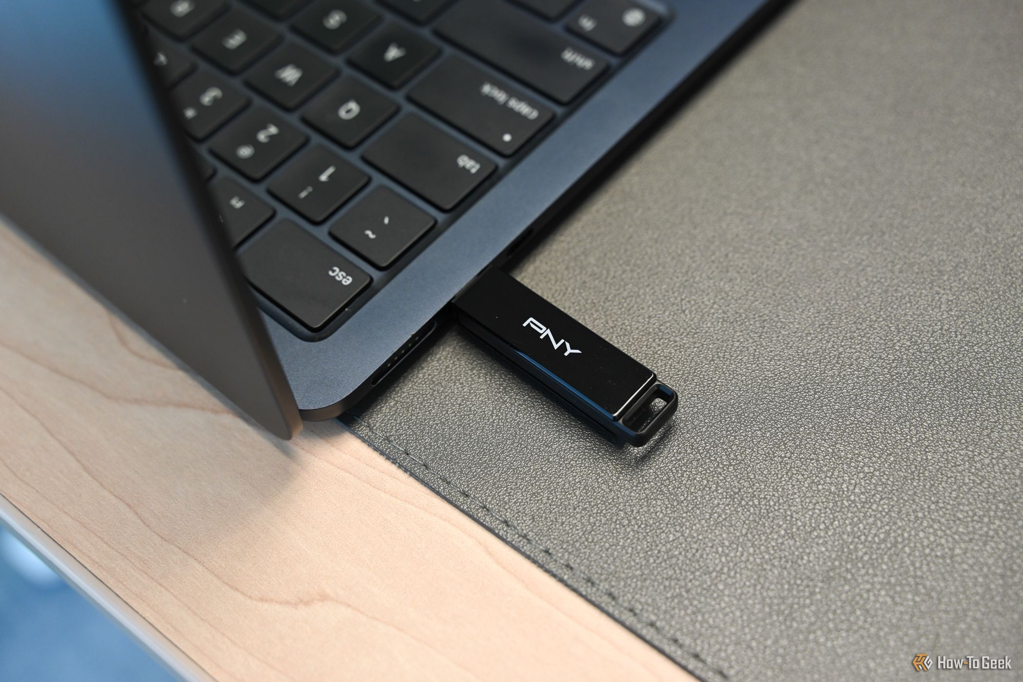 The PNY Elite-X Type C Flash Drive plugged into a laptop