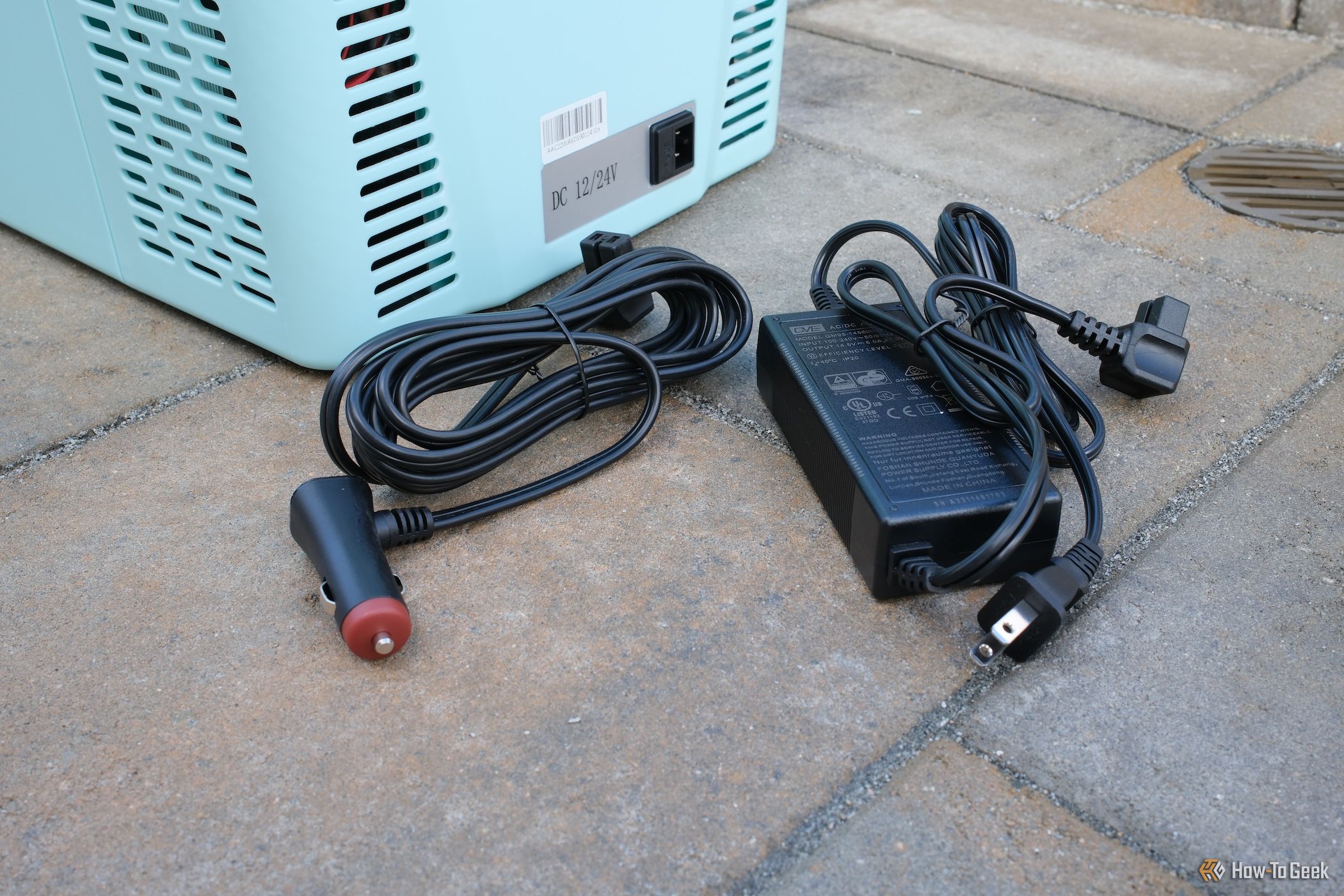 BougeRV CR 12V Mini Fridge AC and DC cords