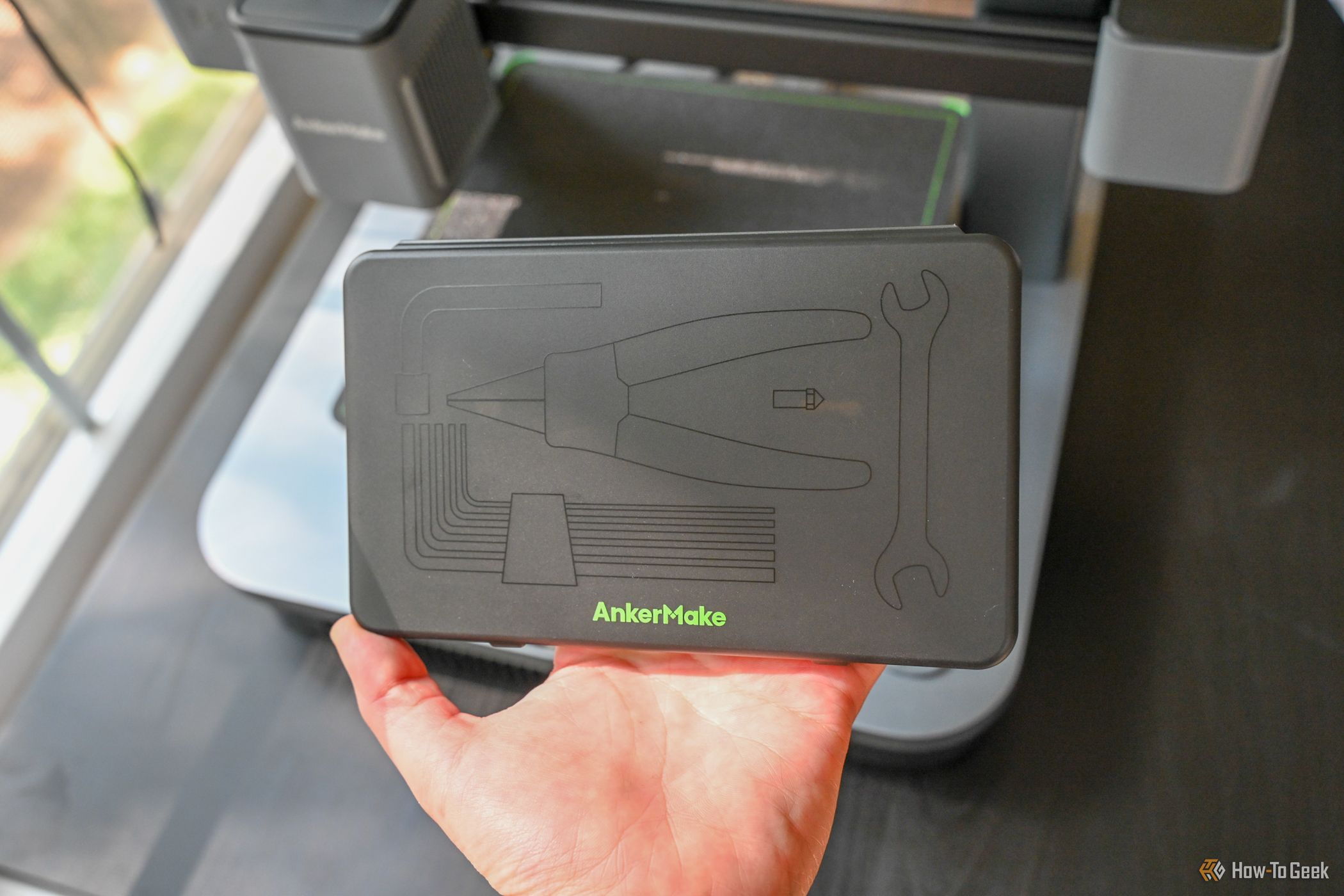 The tool kit that comes with the AnkerMake M5C 3D Printer