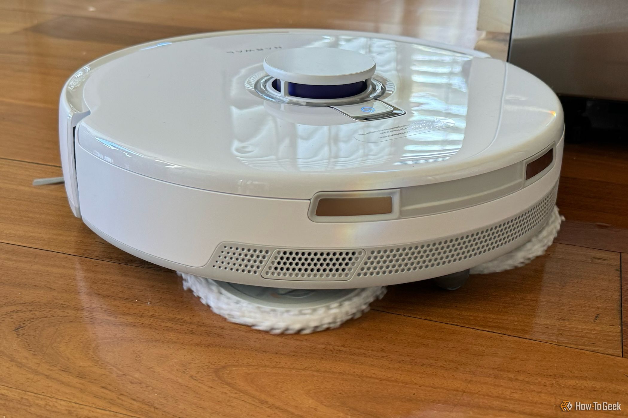 Narwal Freo X Ultra Review: A Cleaning Robot That’s Both Great and Average