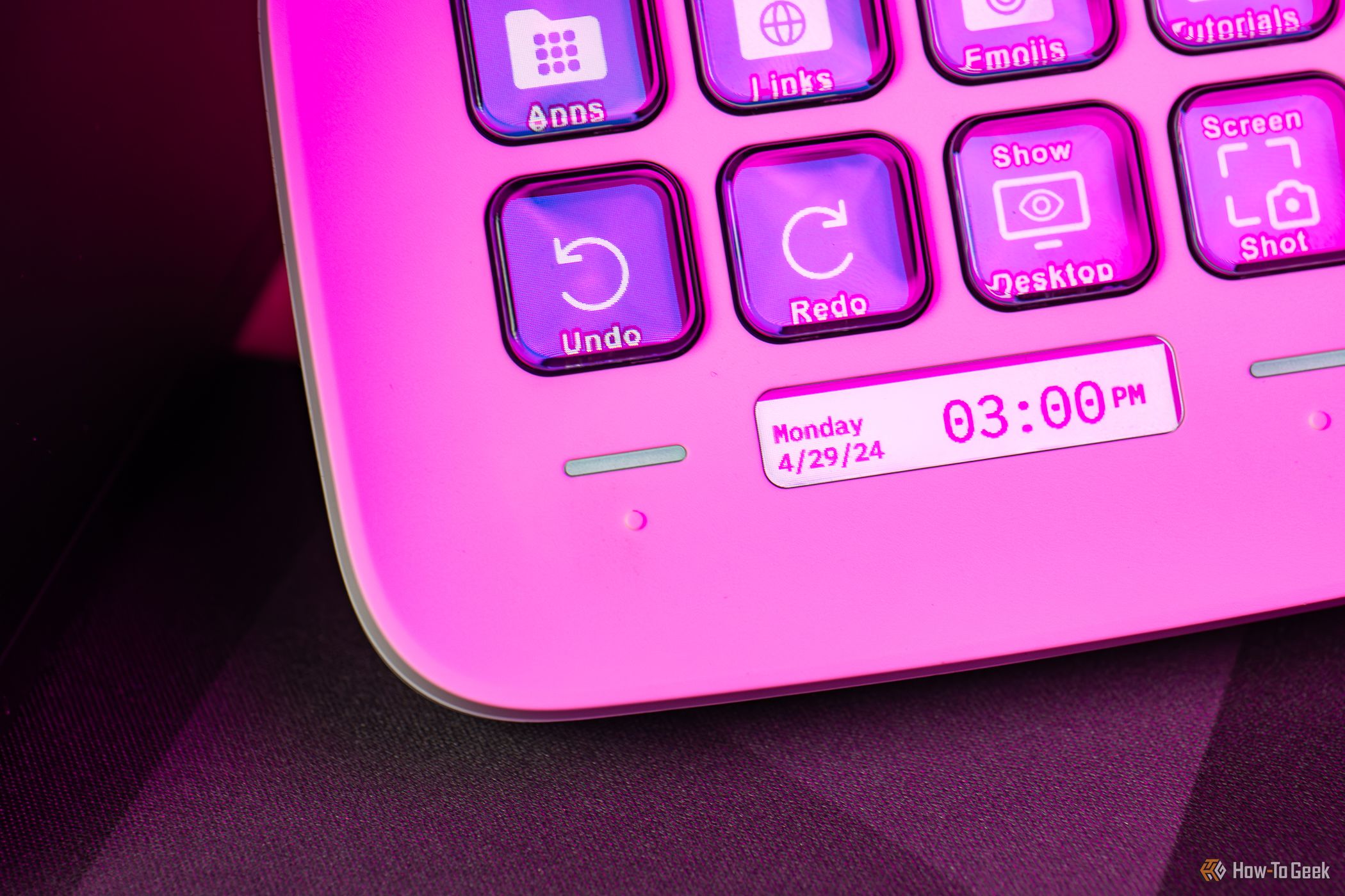 close up of Elgato Stream Deck Neo buttons