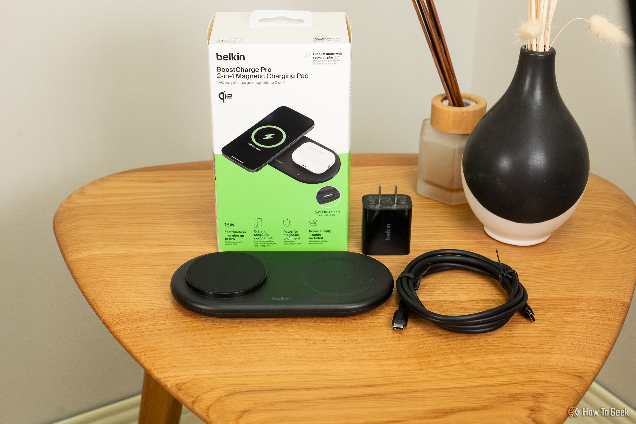 Belkin BoostCharge Pro 2-in-1 Magnetic Wireless Charging Pad with Qi2 box, charger, and cable