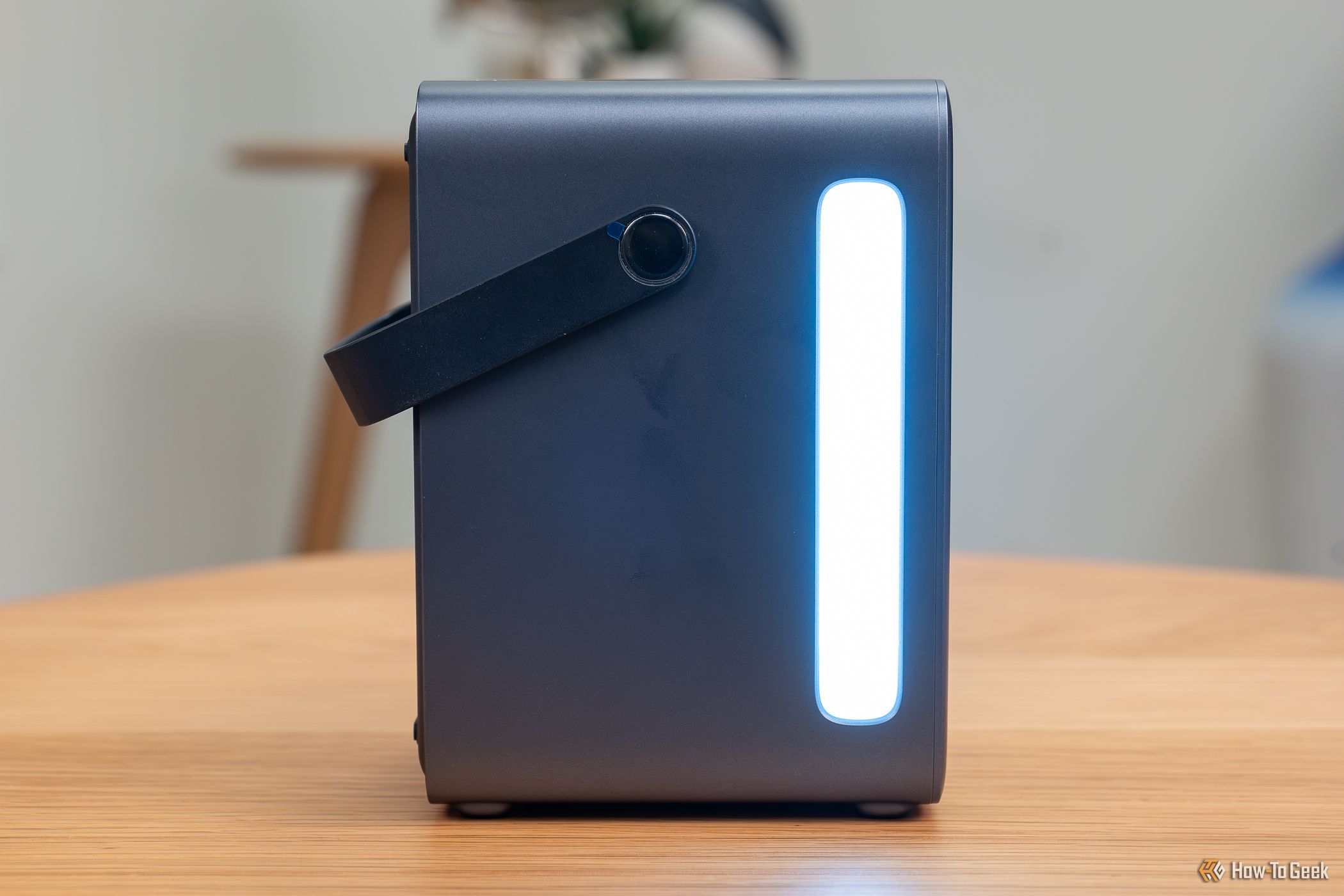 Ugreen Power Bank with Emergency Light on