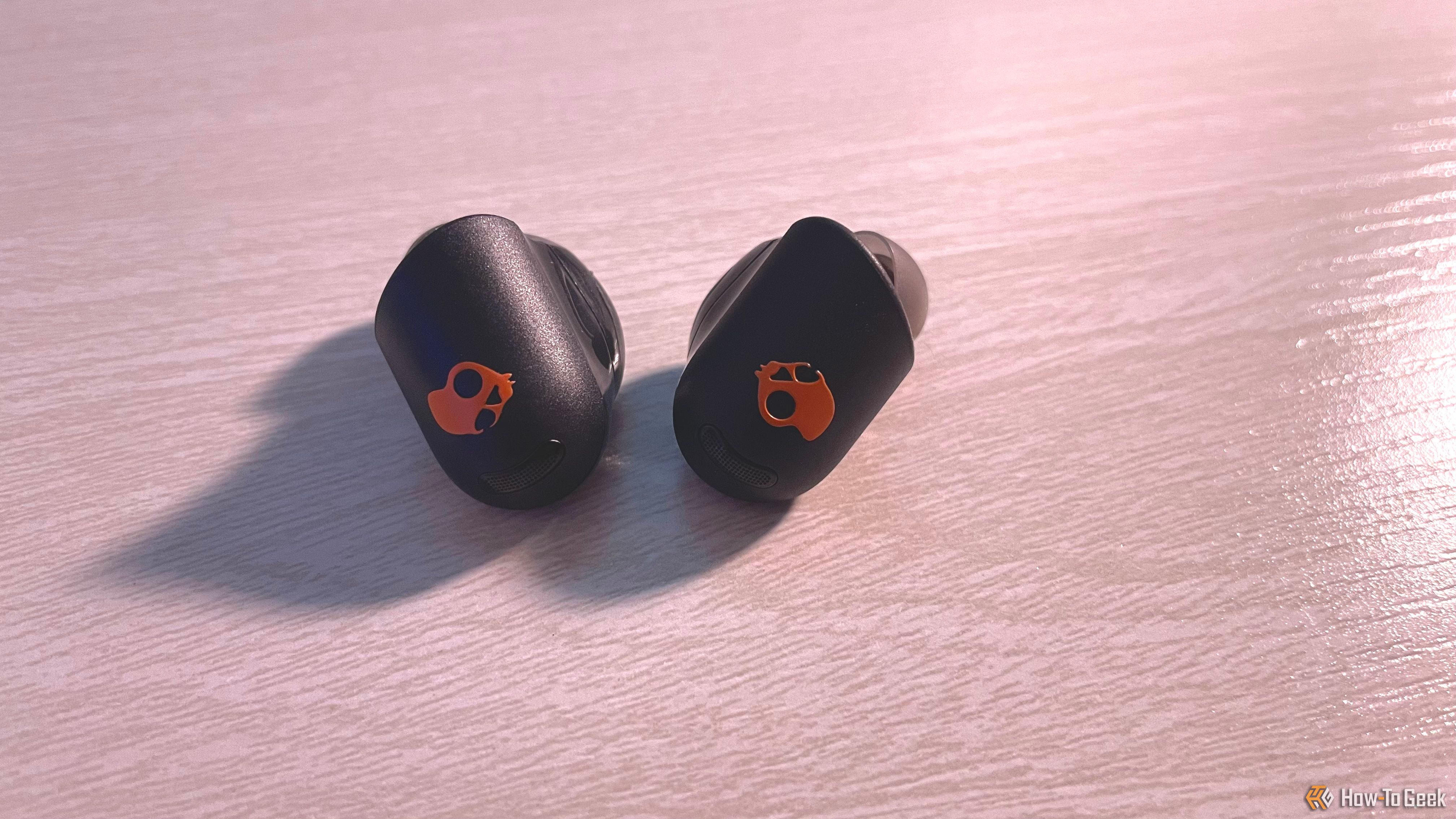 The Skullcandy Sesh ANC Active earbuds on a desk