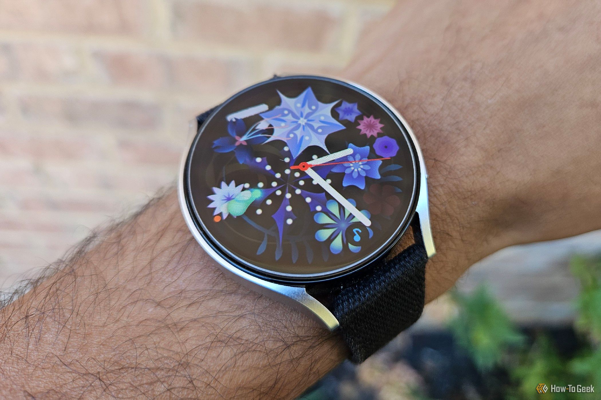 I Had a Pixel Watch, Here's Why I Chose a Galaxy Watch Instead