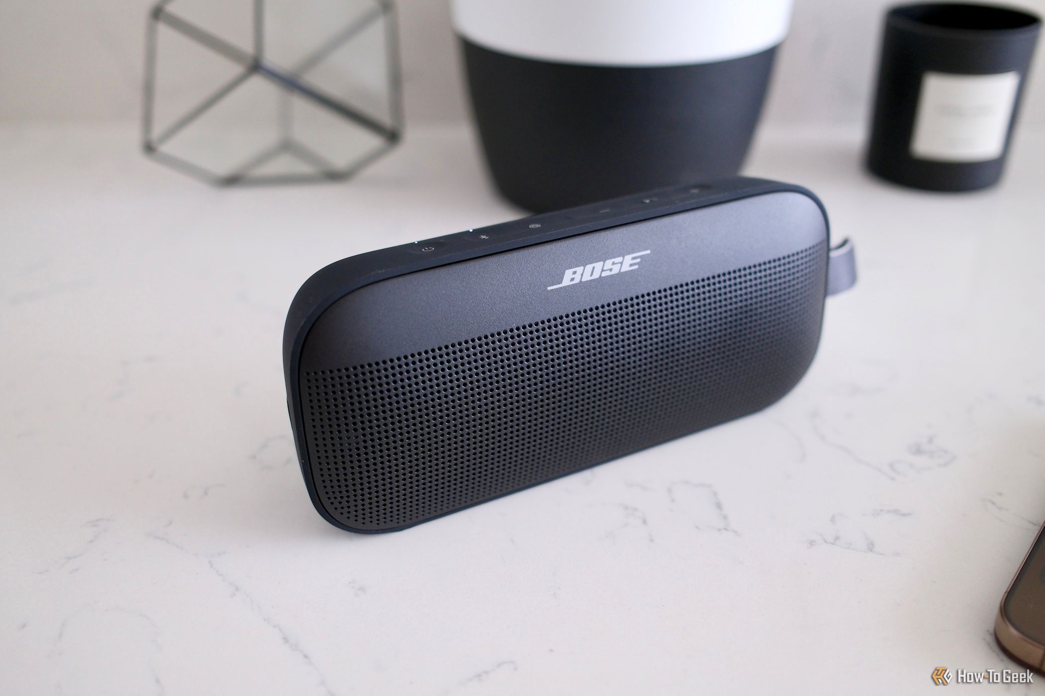 Bose SoundLink Flex (2nd Gen) Review: Rich Sound From a Compact Speaker