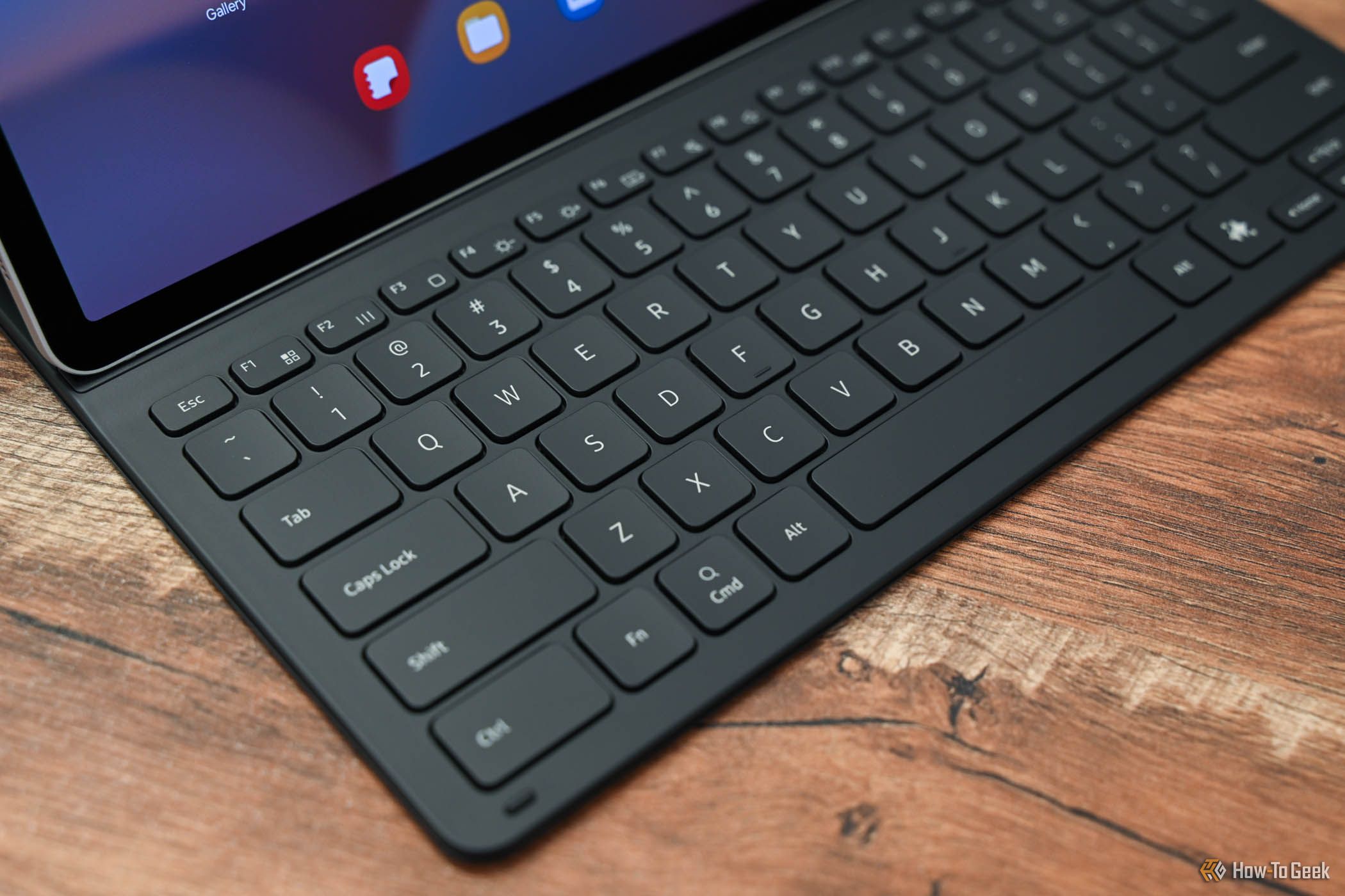 Keyboard of the Book Cover Keyboard Slim for the Samsung Galaxy Tab S10+.