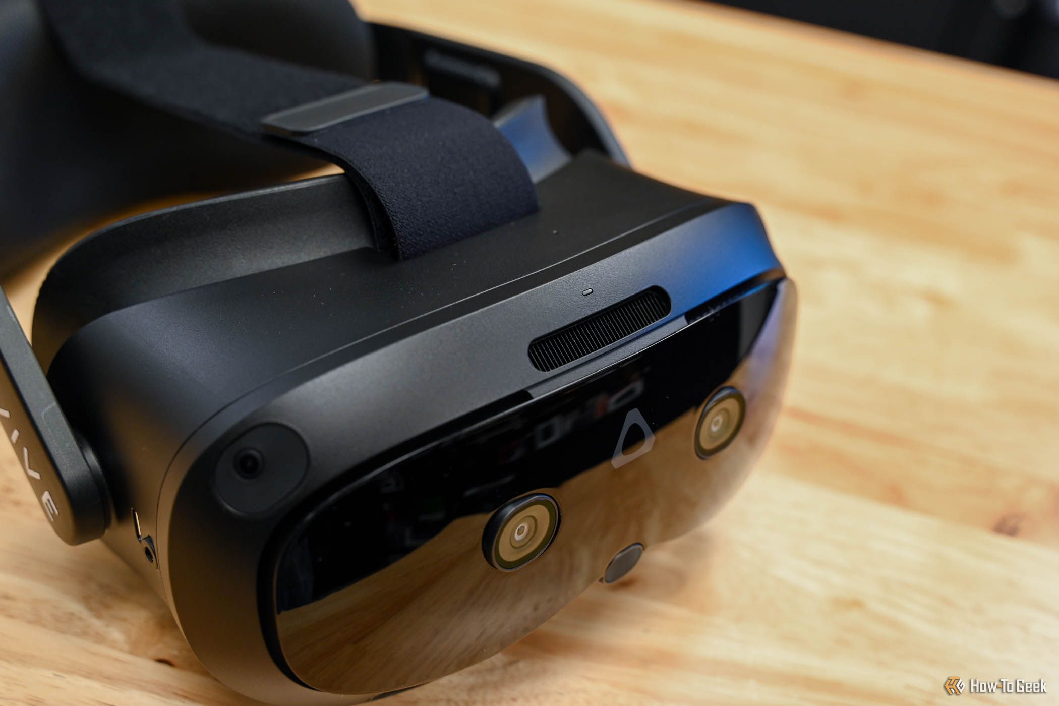 Front of the HTC VIVE Focus Vision.