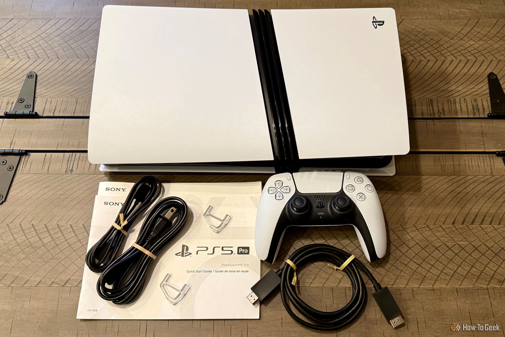 Contents of the Sony PlayStation 5 Pro package