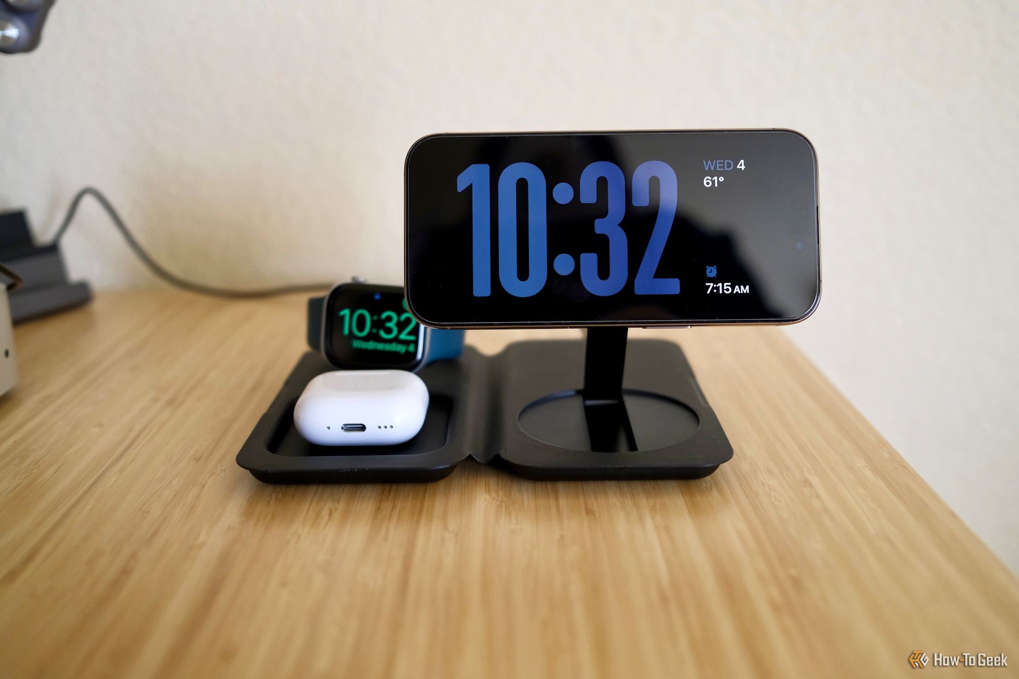 looking at the Nimble Fold 3-in-1 Wireless Charger head on charging devices