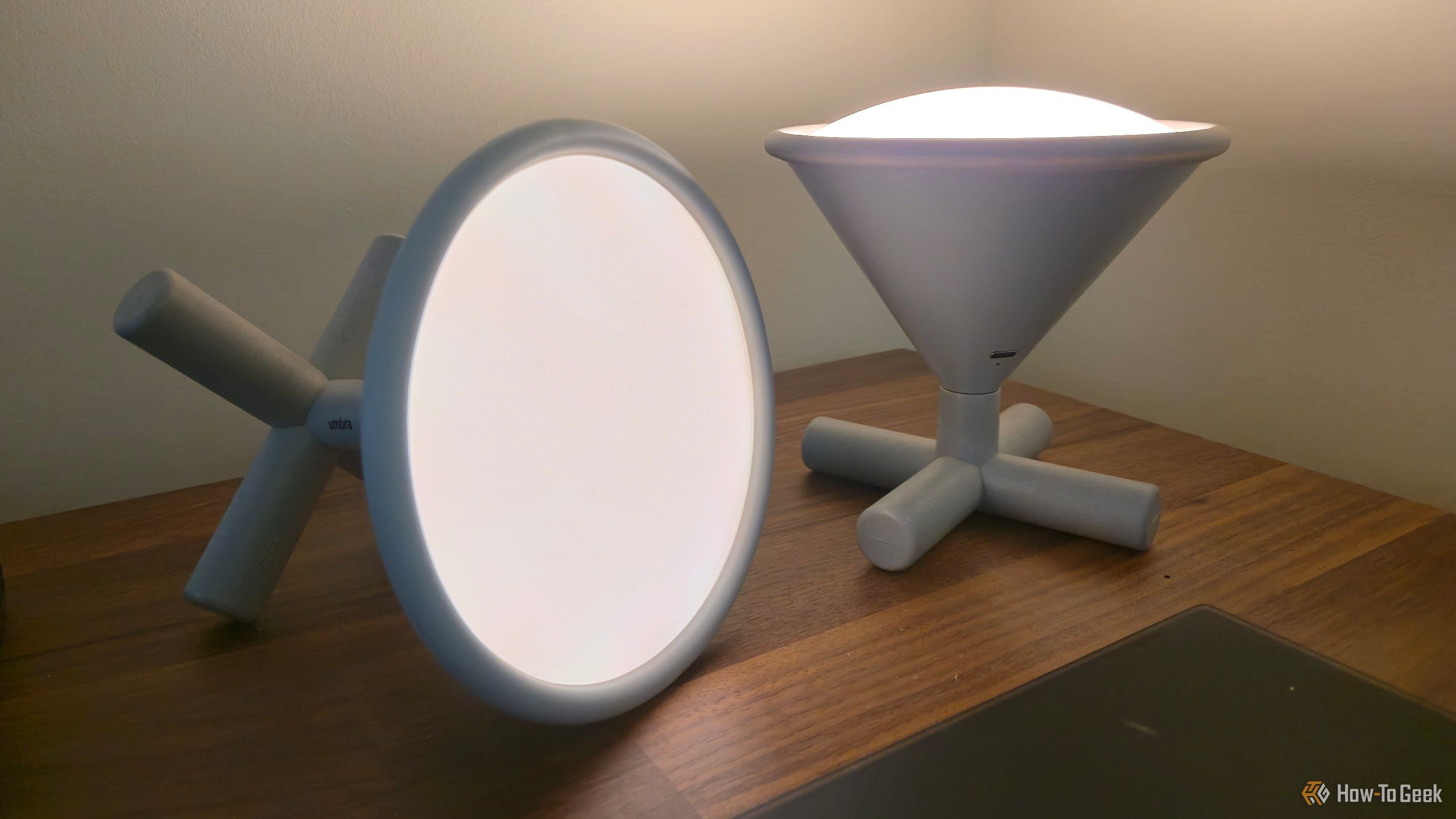 Two Umbra Cono smart lamps.