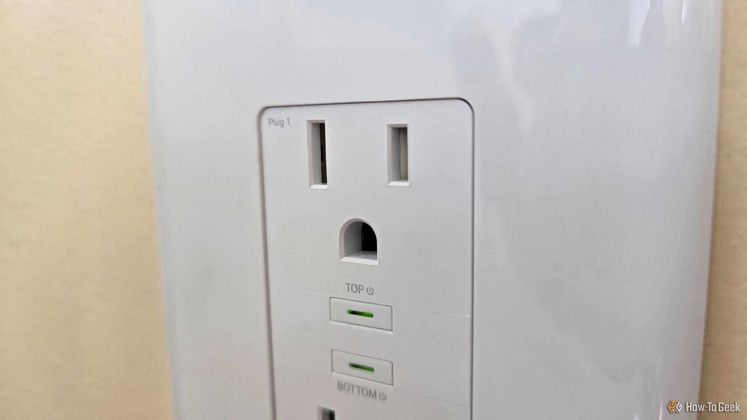 The top receptacle on a Tapo P210M smart outlet.