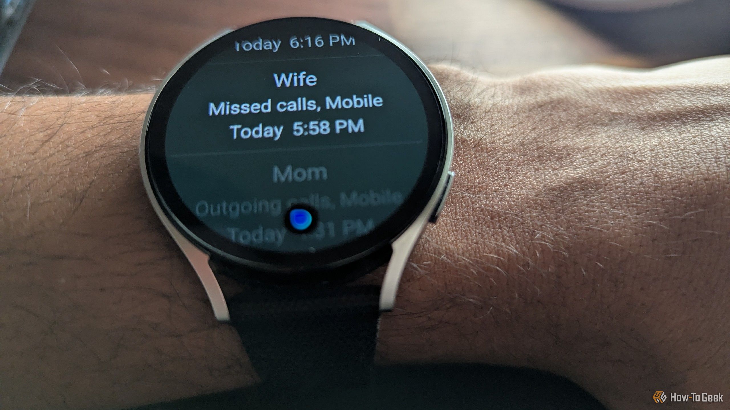 Bixby displaying recent calls on a Galaxy Watch 6.