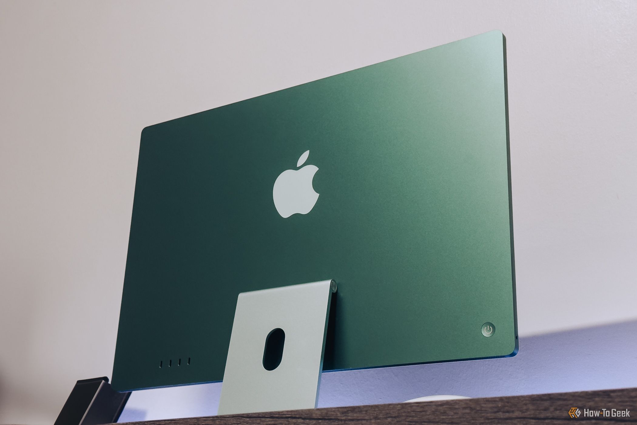 Green M4 iMac back panel.